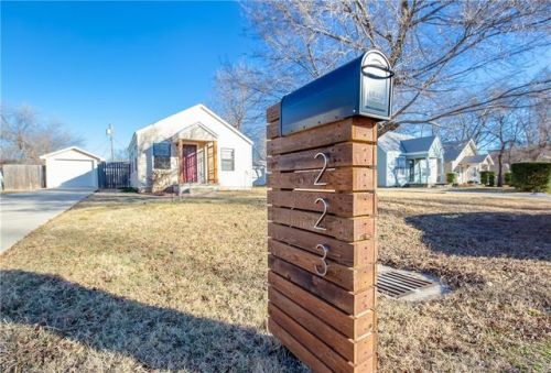 223 Johnson St, Norman, OK 73069-7880