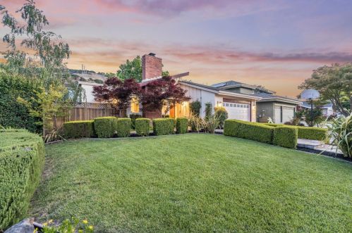 462 Theta Ct, San Jose, CA 95123-4946