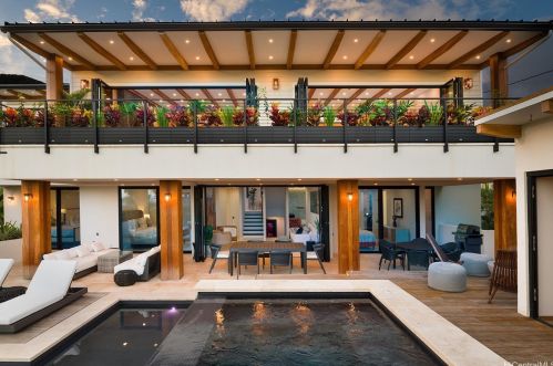 3795 Diamond Head Rd, Honolulu HI  96816-4445 exterior