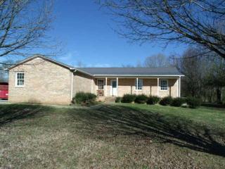 108 Hummingbird Dr, Tullahoma, TN 37388-5008