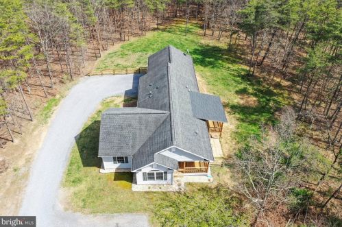 280 Odell Rd, Hedgesville, WV 25427-3405