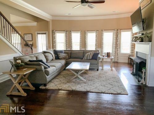707 Shoshone Cir, Kathleen, GA 31047-5317