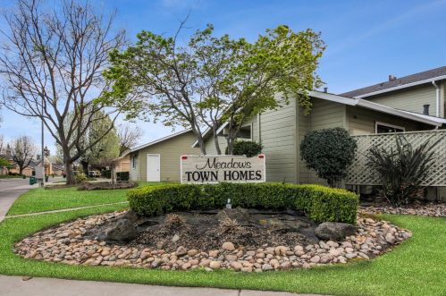 1907 Mills Ave, Lodi, CA 95242-4472
