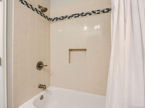 13376 Asbury Dr, Aurora CO  80014-4305 exterior