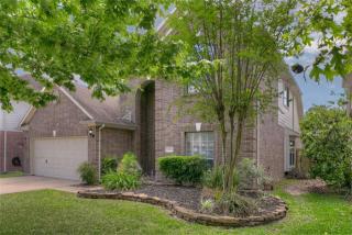 2219 Highpoint Mdw, Conroe TX  77304-1630 exterior
