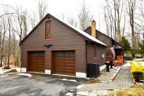 176 Andover Sparta Rd, Fredon, NJ 07860-9758