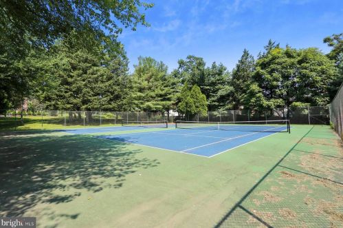 642 Ellsworth Dr, Silver Spring MD 20910-4301 exterior