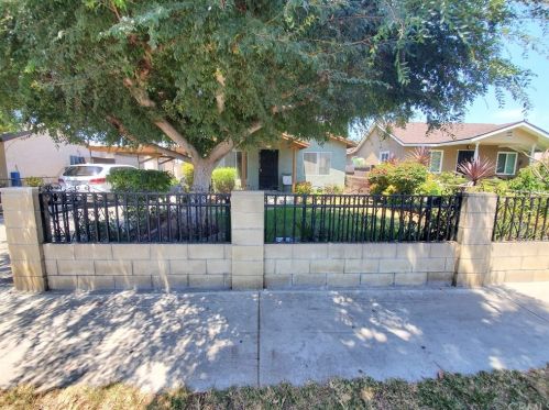 122 Jackson St, Santa Ana, CA 92703-3362