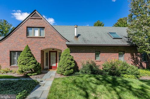 34 Constitution Hl, Princeton, NJ 08540-6754