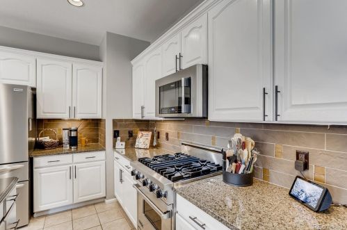 18798 Belleview Pl, Aurora CO 80015-4877 exterior