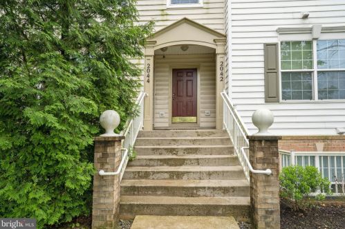 2044 University Blvd, Silver Spring, MD 20902-4424