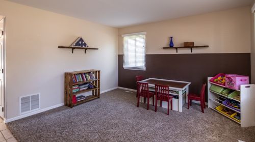 1393 Marleigh Ln, South Elgin, IL 60177-3051