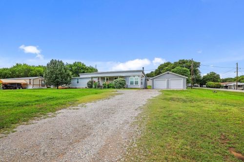 6232 Tenderfoot Trl, Fort Worth TX  76135-9286 exterior