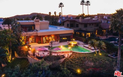 24359 La Masina Ct, Calabasas, CA 91302-1402