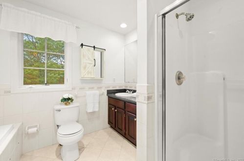 63 Turkey Roost Rd, Upper Stepney CT  06468-3127 exterior