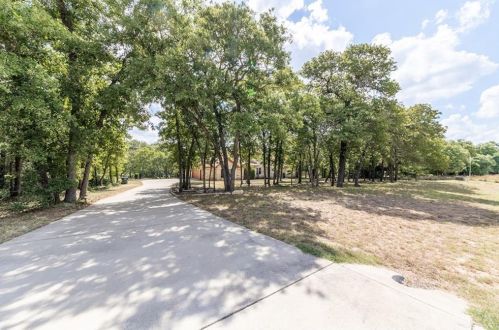 345 Arbors Cir, Webberville TX  78621-5574 exterior