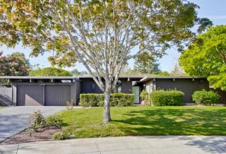 4038 Ben Lomond Dr, Palo Alto, CA 94306-4502