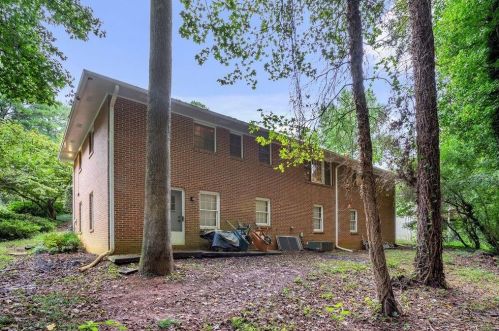 3907 Oberlin Ct, Tucker, GA 30084-6022