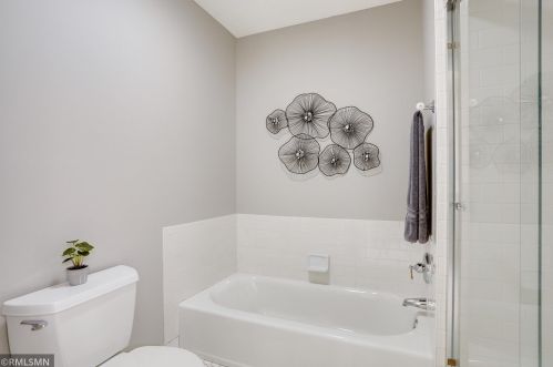 13778 Guild Ave, Saint Paul MN  55124-7612 exterior