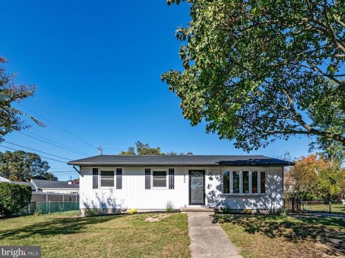 802 224th St, Riviera Beach, MD 21122-1348