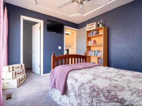 16316 Alabama Dr, Aurora CO 80017-4158 exterior