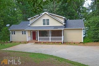 99 Deans Pt, Martin, GA 30557-4533