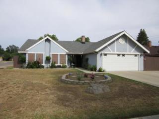 1908 Johnson St, Visalia, CA 93277-4779