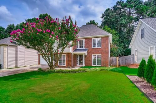 3590 Steve Dr, Marietta, GA 30064-1658