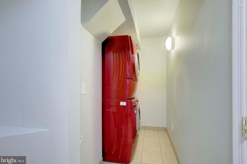 285 Michener Ct, Severna Park MD 21146-2051 exterior