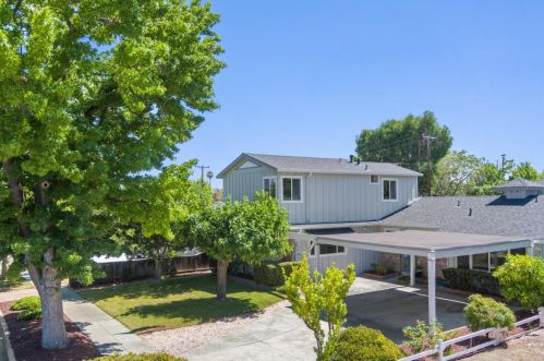808 Rockwood Dr, San Jose, CA 95129-2327