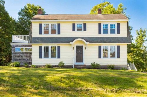 1 Sunset Dr, Dover, NH 03820-4348