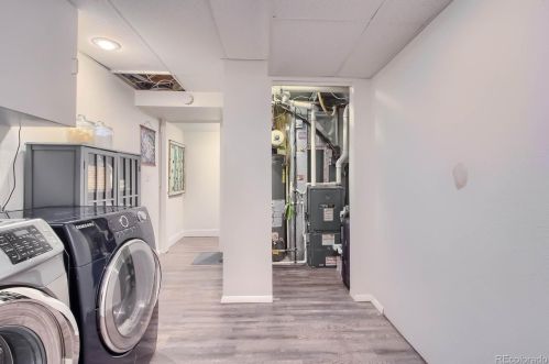 2530 Sable Way, Denver CO 80014-2438 exterior