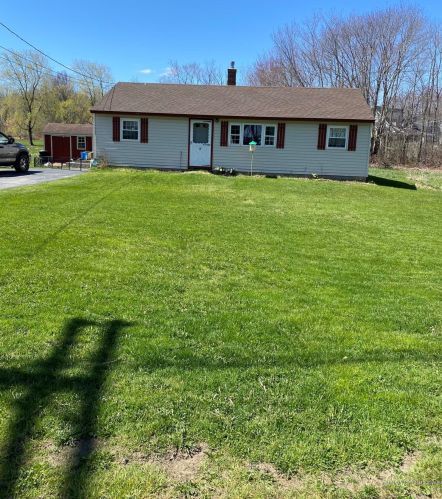 58 Erin St, Thomaston, ME 04861-3633