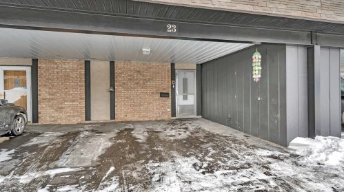23 Cour Marquis, Palos Hills, IL 60465-2410