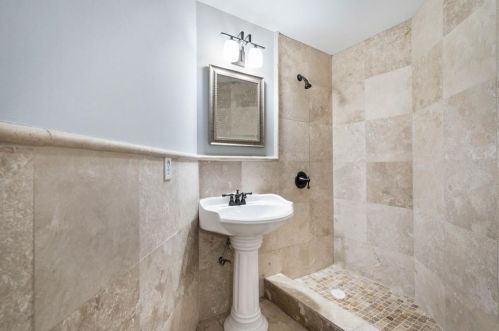 1392 Etowah Dr, Atlanta GA  30319-3446 exterior