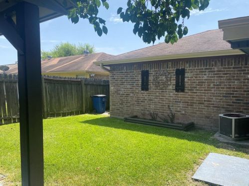 16881 Blue Jay St, Conroe TX  77385-4601 exterior