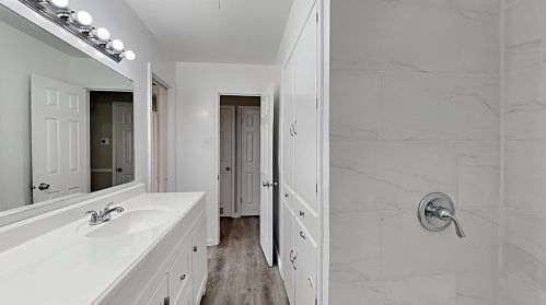 3114 Rnch Dr, Garland TX 75041-4445 exterior