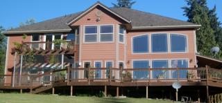 108 Luxury Ln, Kelso, WA 98626-8803