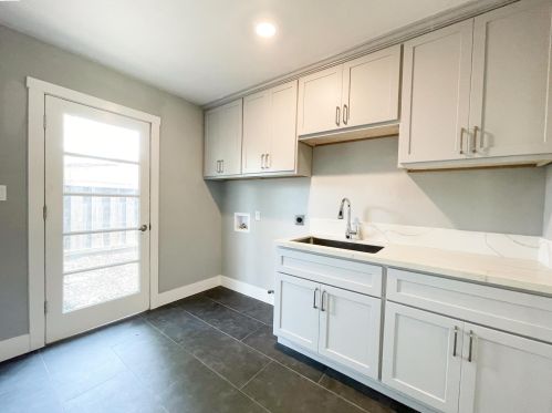 1036 Santa Cruz Dr, Concord CA  94523-2331 exterior