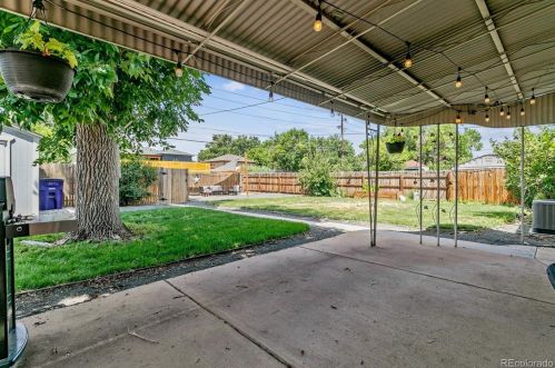 3641 Olive St, Denver CO  80207-1525 exterior