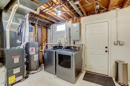 239 Birch Rd, Springfield OH  45503-5405 exterior