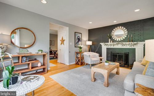 2218 Osborn Dr, Silver Spring MD 20910-1323 exterior