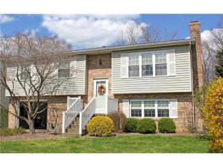 711 58th St, Parkersburg, WV 26105-3285