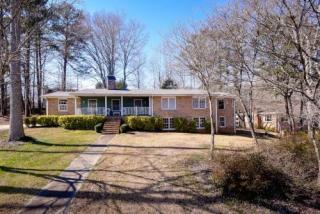 3921 Westmoreland Dr, Kennesaw, GA 30144-2249
