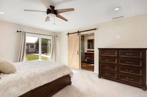 1730 Calle Jules, Vista CA  92084-3242 exterior