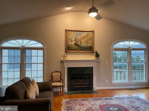 9200 Linden Grove Ct, Silver Spring MD  20910-1267 exterior