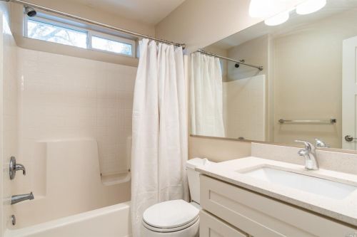 123 Frd St, Ukiah CA 95482-4058 exterior