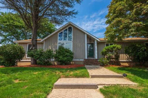 31 Sorrell Rd, Providence, RI 02904-3023