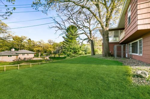 448 Westwood Dr, Minneapolis MN  55422-5272 exterior
