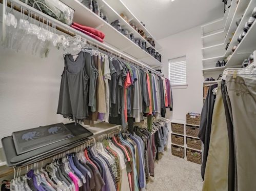 6731 Deleon St, Irving TX  75039-3437 exterior